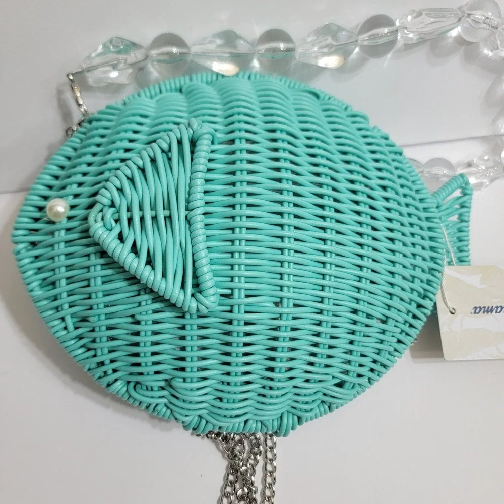 Tommy Bahama Wicker Teal Fish Convertible Crossbody Chain Strap Coastal Sealife - Picture 7 of 9